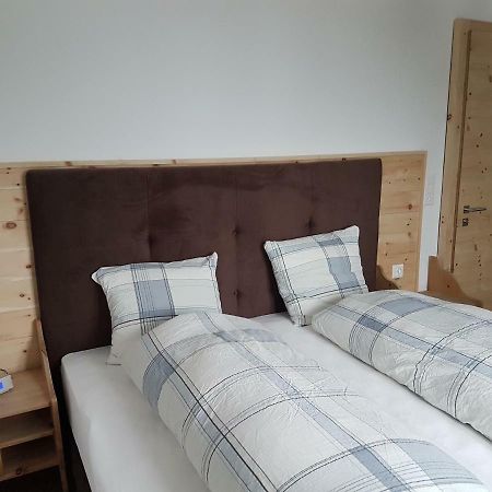 Hotel Suesom Give Чирв Экстерьер фото